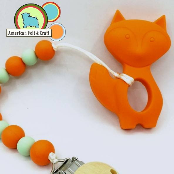 Personalized Baby Teething Toy Set Alphabet English Silicone Letter Beads  And 12mm Dummy Clip Silicone Beads By Kovict 230427 From Dang08, $10.58