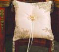Bella Donna Ring Pillow, champagne