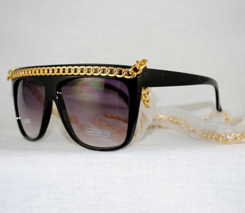 3/4 View of Chain link sunglasses