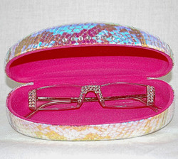 Open view to show pink flocking AND crystal readers