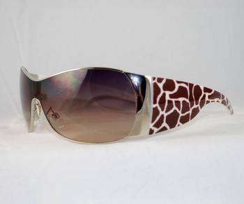 3/4 view of Dark Giraffe sunglasses