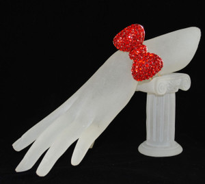 Crystal bow on hand model