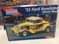 2718 '32 Ford Roadster Street Rod