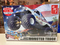 1252 USA-1 Chevy Silverado Monster Truck