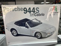 3646 Porsche 944S Cabrio