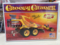 M5697 Groovy Grader