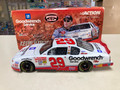 #29 Goodwrench 2001 1/24 Rookie of the Year Kevin Harvick