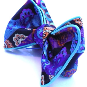 a Piped Bow Tie 18
