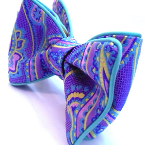a Piped Bow Tie 22