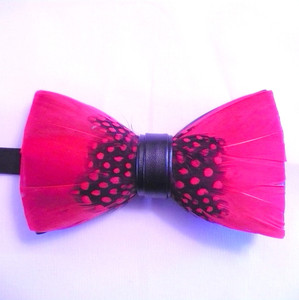 FEATHER  BOW TIE 29
