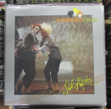 THOMPSON TWINS - Side Kicks