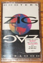 HOOTERS - Zig Zag