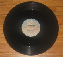 SAINT & STEPHANIE - Gotta Keep On Dancin' 12"
