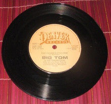 BIG TOM & THE TRAVELLERS - Hey Mr. Lonesome / The Clones Cyclone