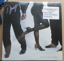 DYNASTY - Daydreamin'
