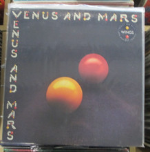 WINGS - Venus & Mars