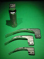 WELCH ALLYN 60300 HANDLE WITH 3 LARYNGOSCOPE BLADES