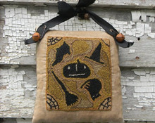 Witches Brew punchneedle pattern designer Lori Brechlin Notforgotten Farms