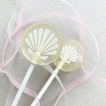 shell lollipops, yacht lollipops, coastal lollipops, seaside lollipops, beach lollipops, seashells, seashell lollipops, seaside lollipops, white lollipops, clear lollipops, marshmallows, marshmallow lollipops, wedding lollipops, coastal wedding, beach wedding, seaside wedding, ribbon lollipops, lollipops with ribbon, natural lollipops, organic lollipops, vegan lollipops