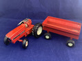 VTG 1980'S INTL '88 SERIES ERTL STK#415 MODEL TOY RED ROW CROP TRACTOR AND WAGON