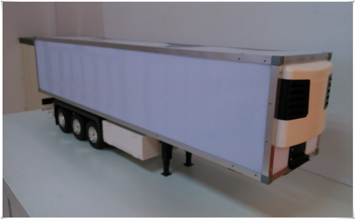 Hercules Hobby 1/14 Scale 40 Foot Reefer Semi-Trailer (TAMIYA