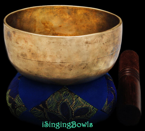 Antique Tibetan singing bowl #8875