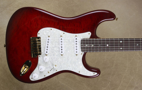 Fender Custom Shop Strat Custom Deluxe Stratocaster Trans Red Burst Gold Hardware Guitar