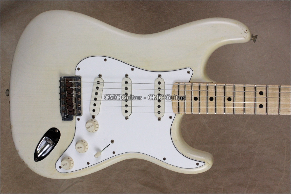 fender custom shop stratocaster maple neck