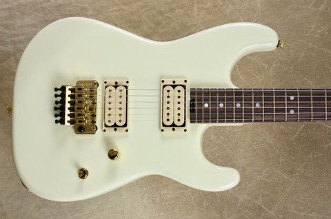 Charvel USA San Dimas Custom Shop Vanilla Shake Guitar 