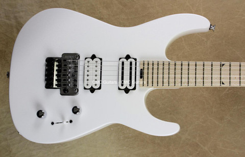 Jackson USA Custom Shop DK 2H Dinky Snow White Guitar