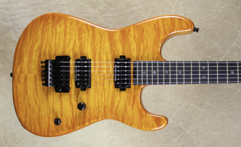 Charvel USA San Dimas Custom Shop 2H Solar Burst Quilt Top Guitar