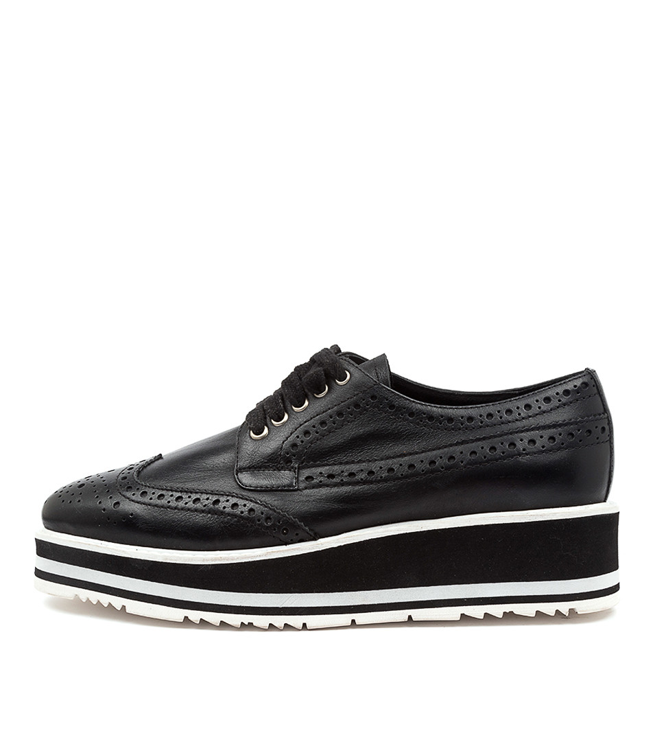 SANSI Sneakers in Black Leather - Top End Shoes