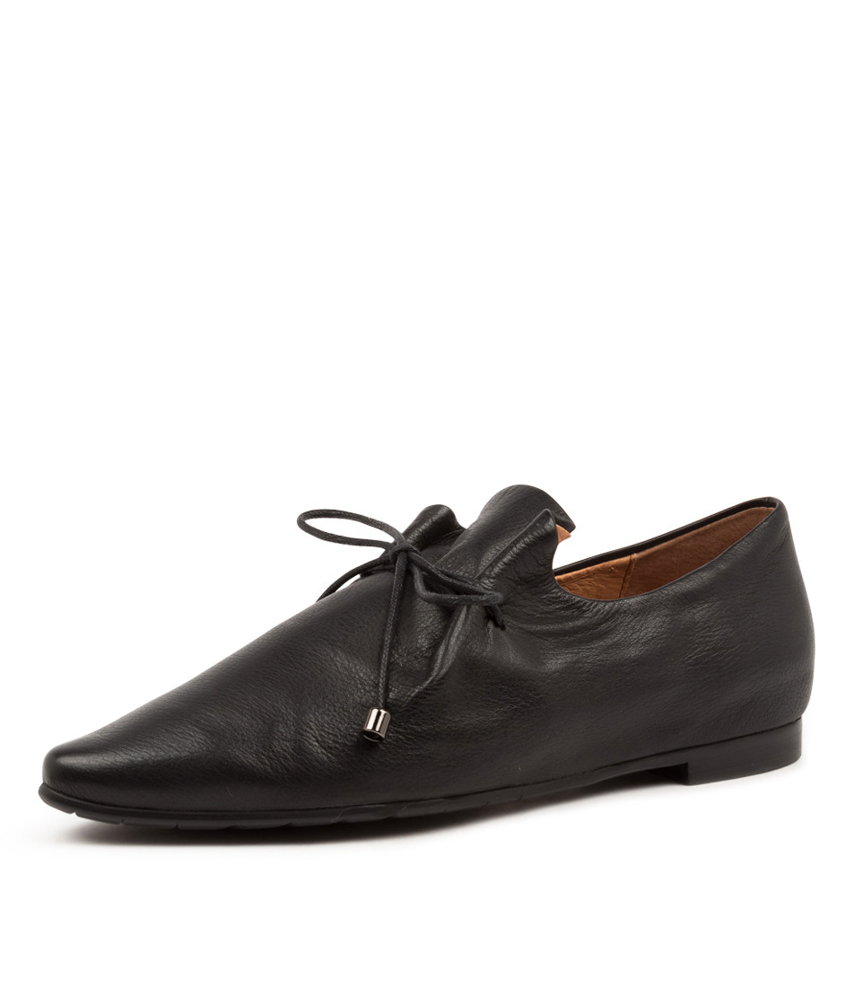 SAMAYA Flats in Black Leather - Top End Shoes