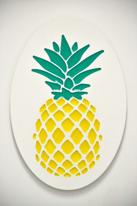 Large Oval Pineapple Plaque - Standard