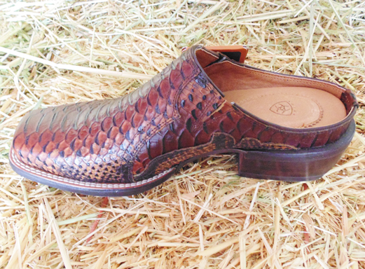 ariat-women-s-boot-shoe-rep.jpg ariat-women-s-boot-shoe-rep.jpg
