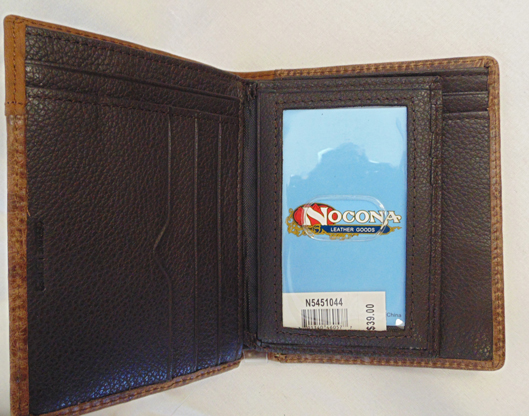 nocona-wallet-inside-670970.jpg