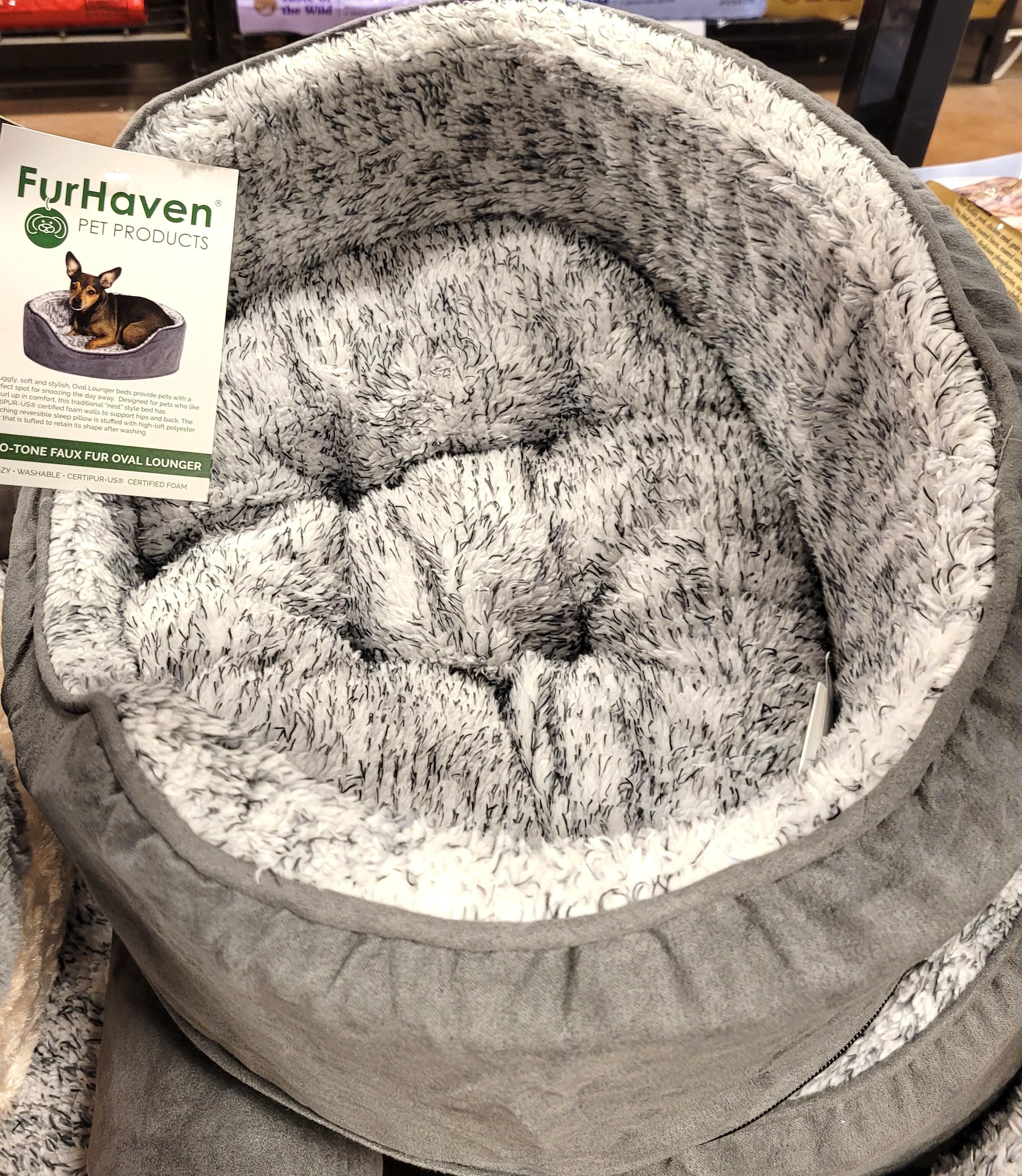 november-2025-furhaven-two-tone-faux-fur-oval-lounger-pt0011389-41.99.jpg november-2025-furhaven-two-tone-faux-fur-oval-lounger-pt0011389-41.99.jpg