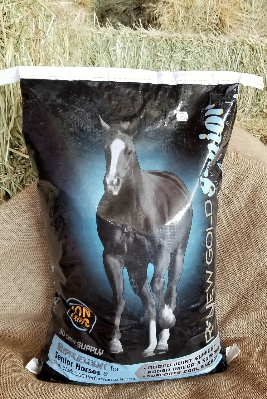 Manna Pro Renew Gold (Senior) Horse Supplement, 30 lb. - hearnestore
