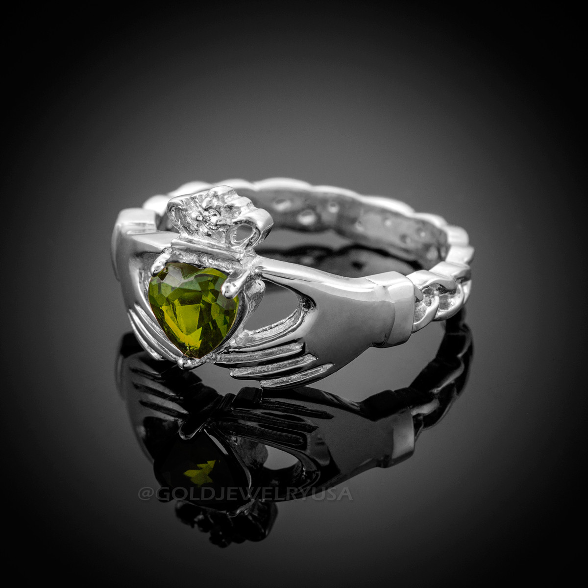 Peridot sale claddagh ring