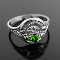 White Gold Claddagh Ring with Emerald