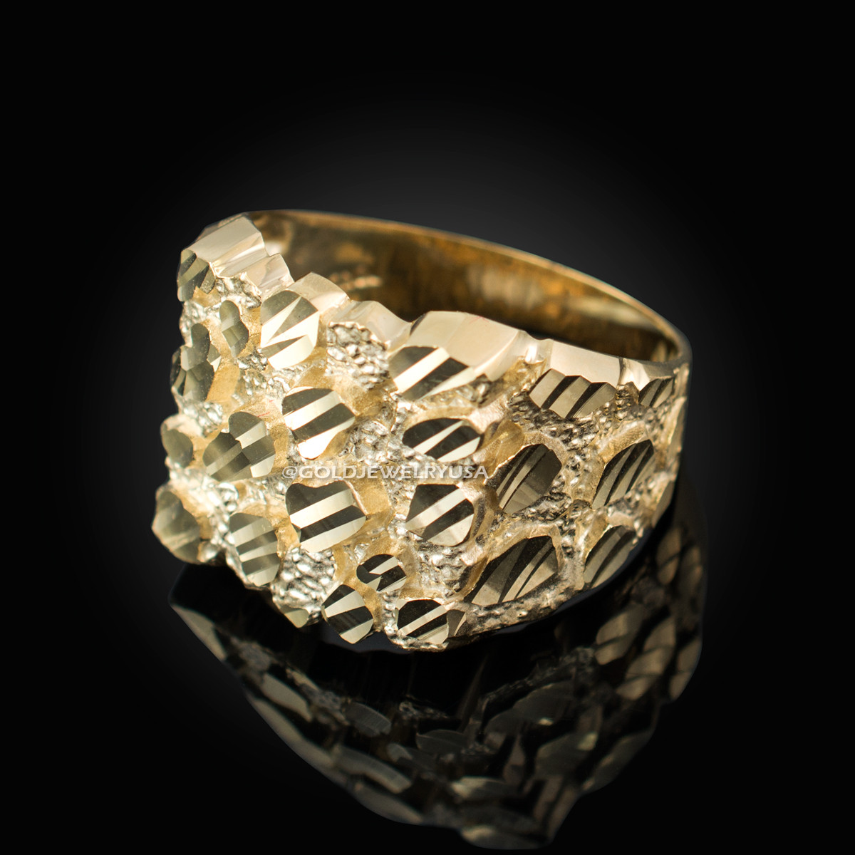 Gold nugget ring hot sale with 3 diamonds