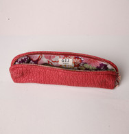 Mulholland Pouch Cherry Red
