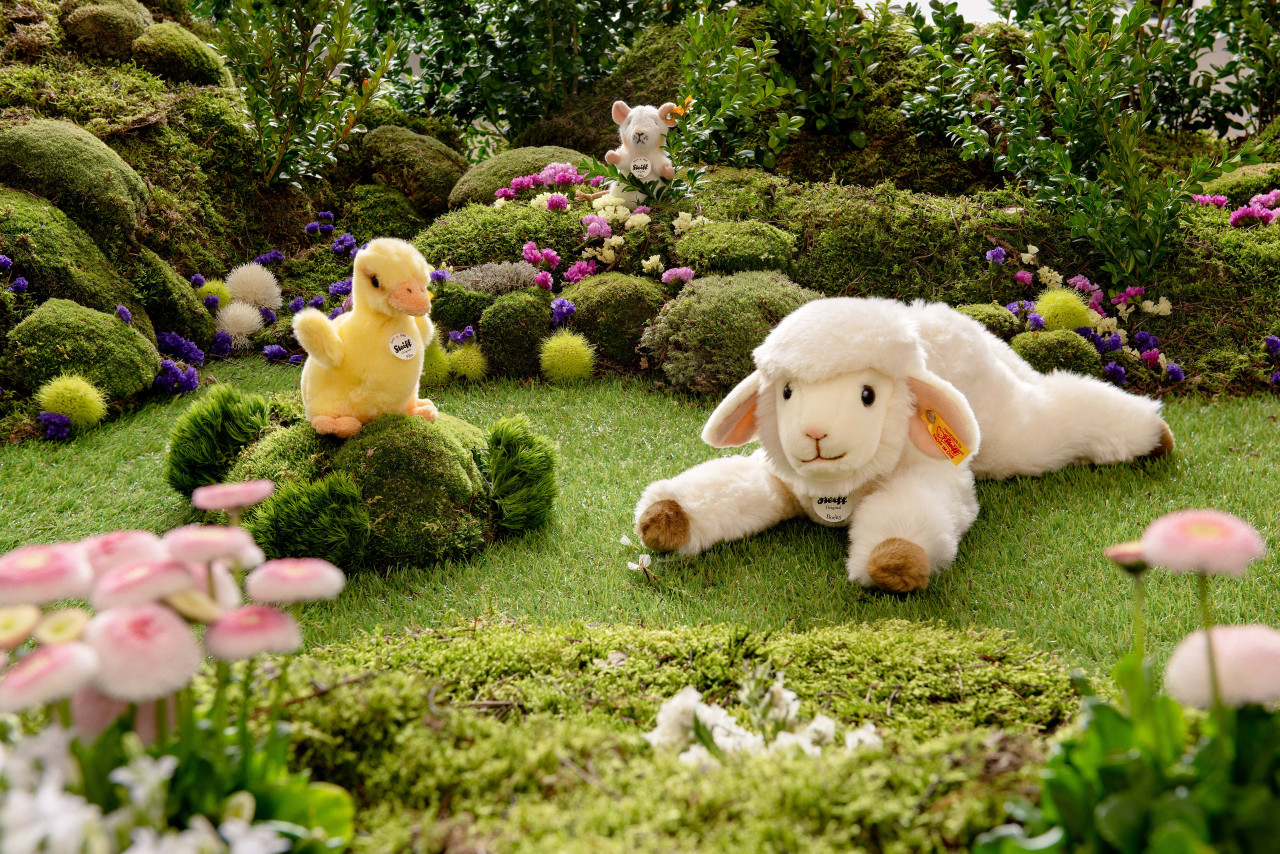 steiff pilla duckling
