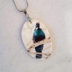 Tui Song necklace pendant