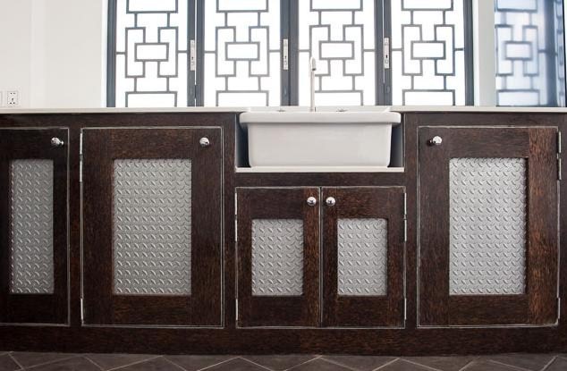 Diamond plate cabinets with diamond plate from CutsMetal