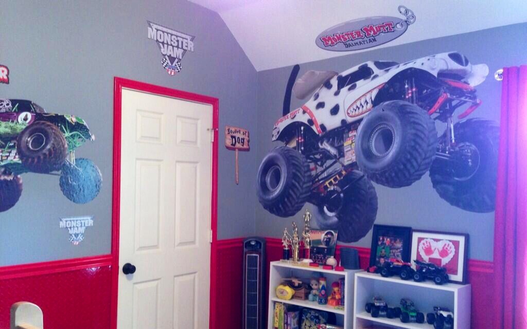 Monster Truck room using diamond plate from CutsMetal