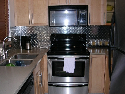 Aluminum Kitchen Backsplash | Diamond Plate Kitchen Backsplash