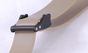 Infinite adjust buckle The infinite adjust buckle on a biothane outfitter sling.