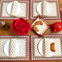 Marat Avignon Ecru Quilted Bordered Placemat Made in France