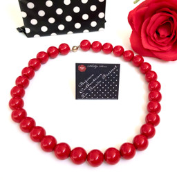 Retro Bubbles Red Necklace 24cm long with magnet